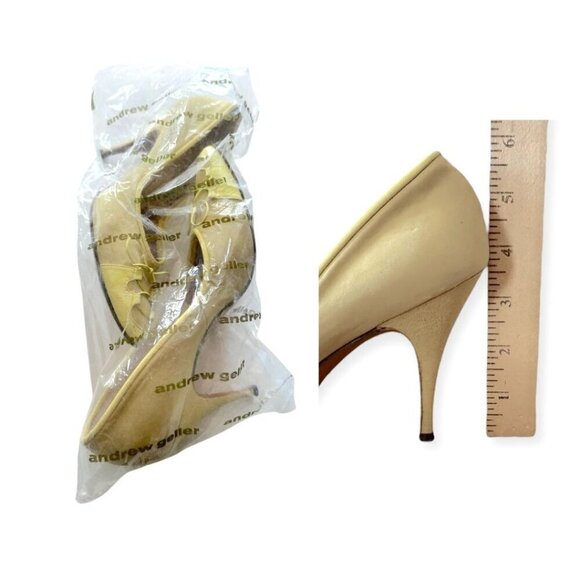 Andrew‎ Geller Yellow pumps. Soft Pointed Toe,  Size 7 1/2 AAA Narrow, Vintage - Picture 14 of 16
